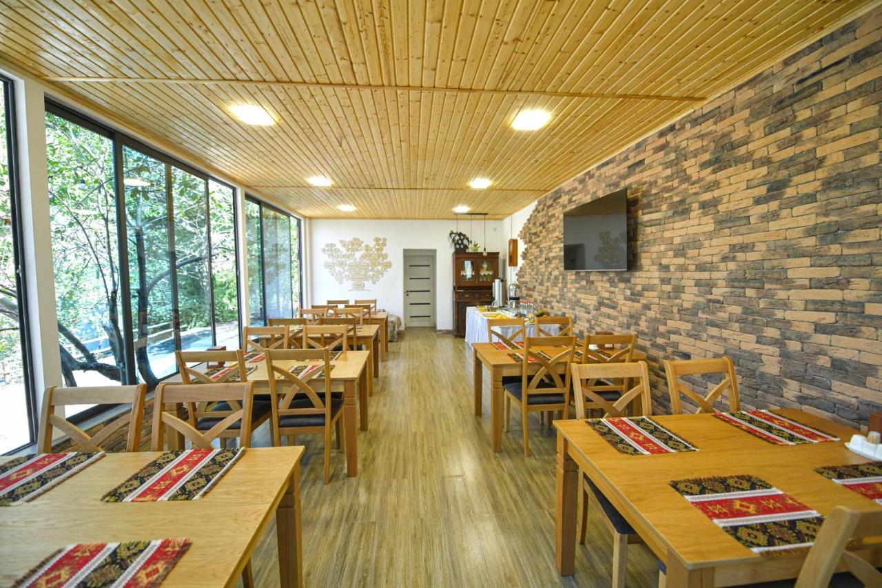 Madin Eco Hotel Debed Екстер'єр фото